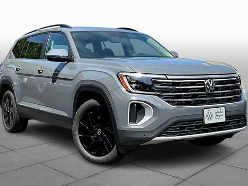 New 2026 Volkswagen Atlas SE AWD/4WD image 2