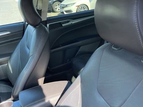 Used 2015 Ford Fusion Energi Titanium w/ Driver Assist Package FWD image 11