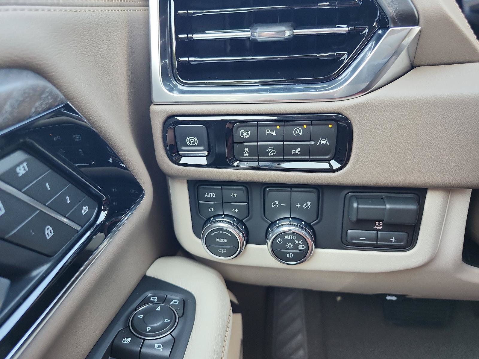 New 2027 GMC Yukon Denali w/ Denali Reserve Package AWD/4WD image 19