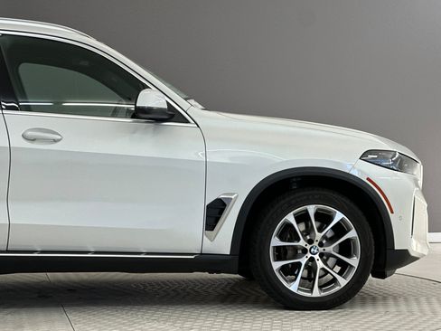 Used 2024 BMW X5 xDrive40i AWD/4WD image 36