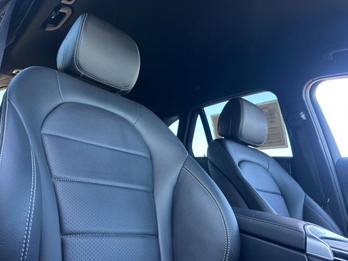 Certified 2022 Mercedes-Benz GLC 300 4MATIC image 11
