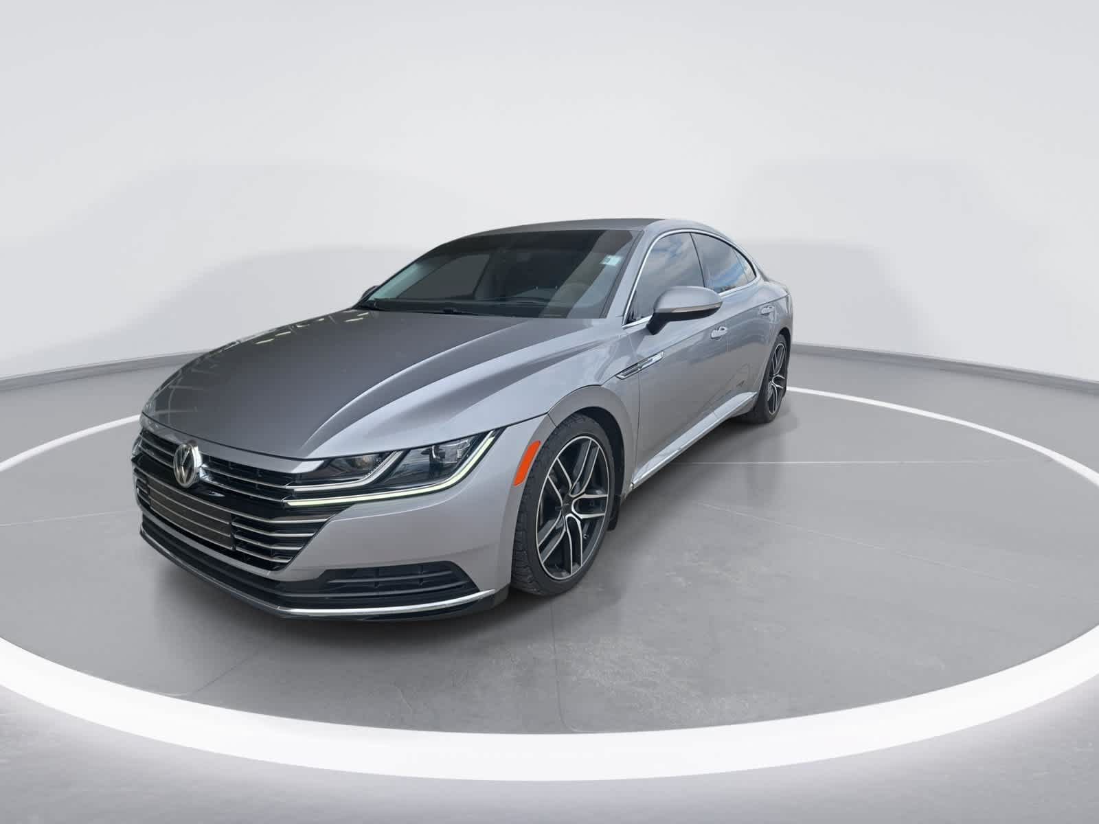 Used 2020 Volkswagen Arteon SE FWD image 4