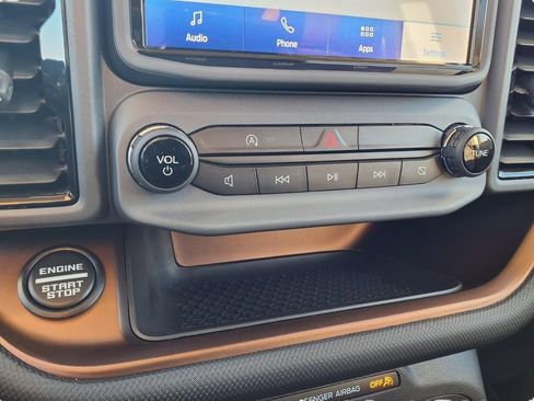 Used 2021 Ford Bronco Sport Outer Banks image 18