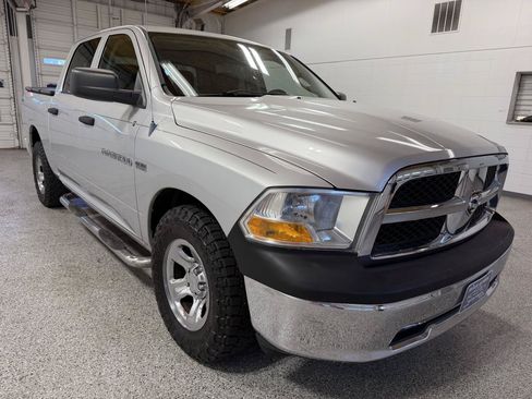 Used 2011 RAM 1500 ST w/ ST Popular Equipment Group RWD image 3