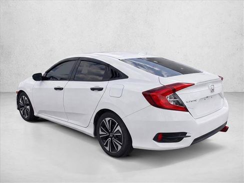 Used 2018 Honda Civic EX-L image 5
