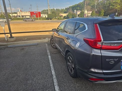 Used 2017 Honda CR-V EX image 5