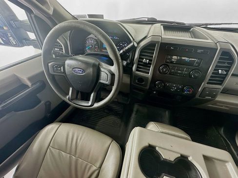 Used 2019 Ford F250 XL image 9