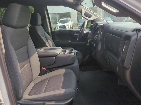 Used 2021 Chevrolet Silverado 1500 Custom Trail Boss AWD/4WD image 29