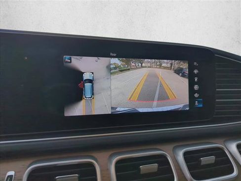 Used 2020 Mercedes-Benz GLE 350 image 18