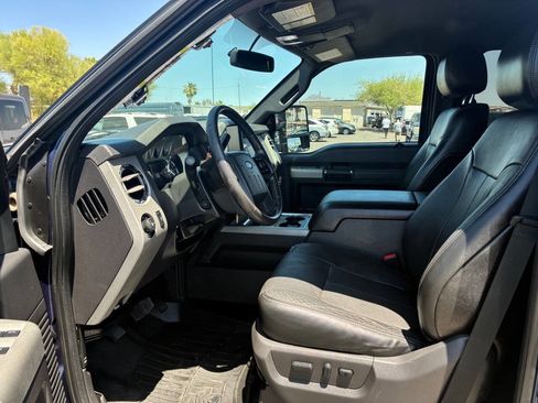 Used 2016 Ford F250 Lariat w/ Lariat Interior Package AWD/4WD image 14