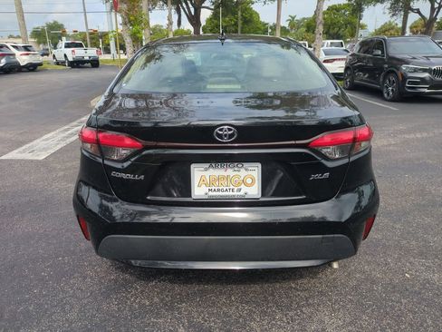 Used 2020 Toyota Corolla XLE w/ Carpet Mat Package (TMS) FWD image 7