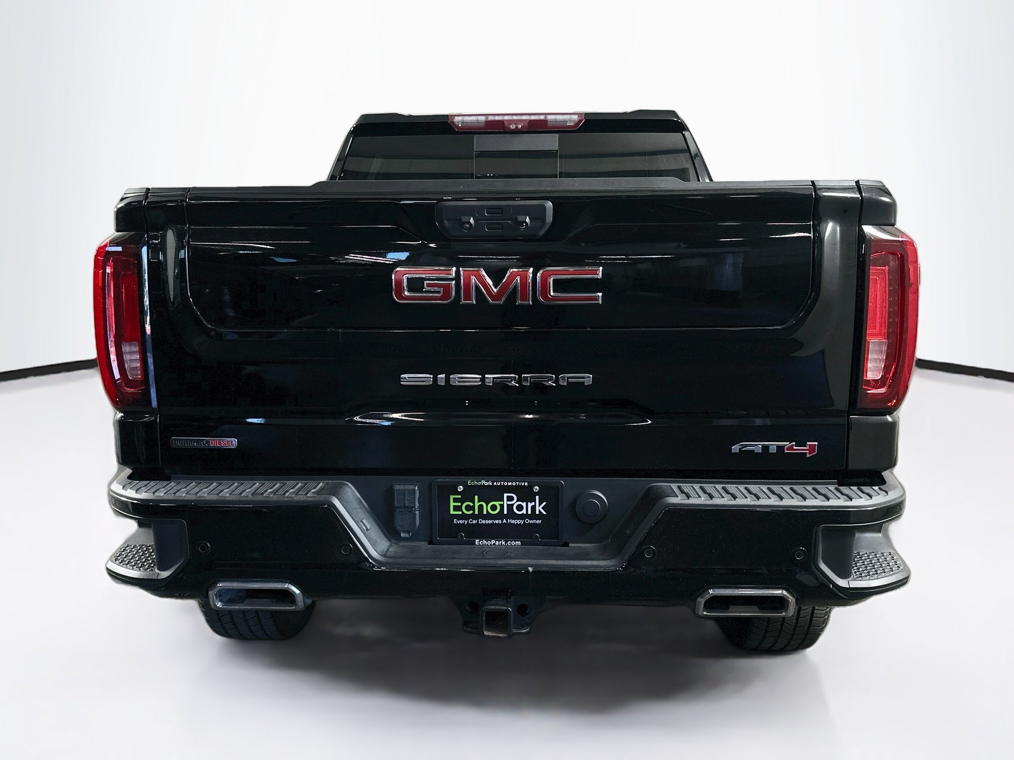 Used 2023 GMC Sierra 1500 AT4 w/ Technology Package AWD/4WD image 7