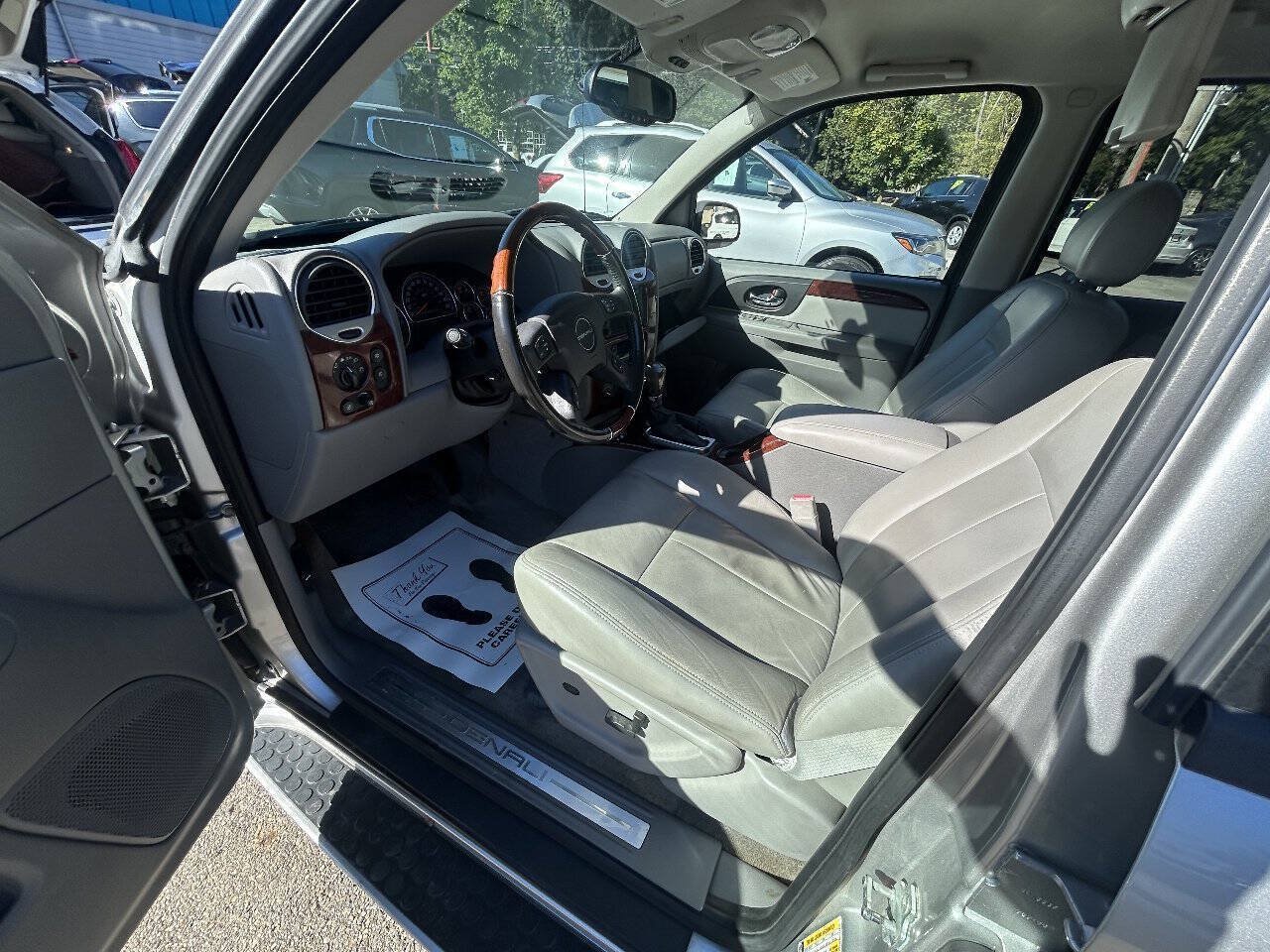 Used 2008 GMC Envoy Denali AWD/4WD image 6