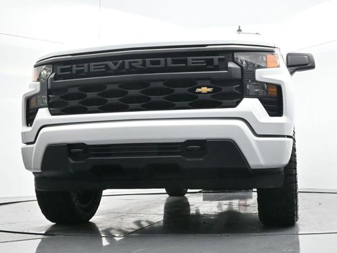 Used 2022 Chevrolet Silverado 1500 Custom image 42