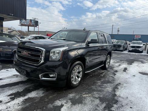 Used 2020 GMC Yukon SLE image 6