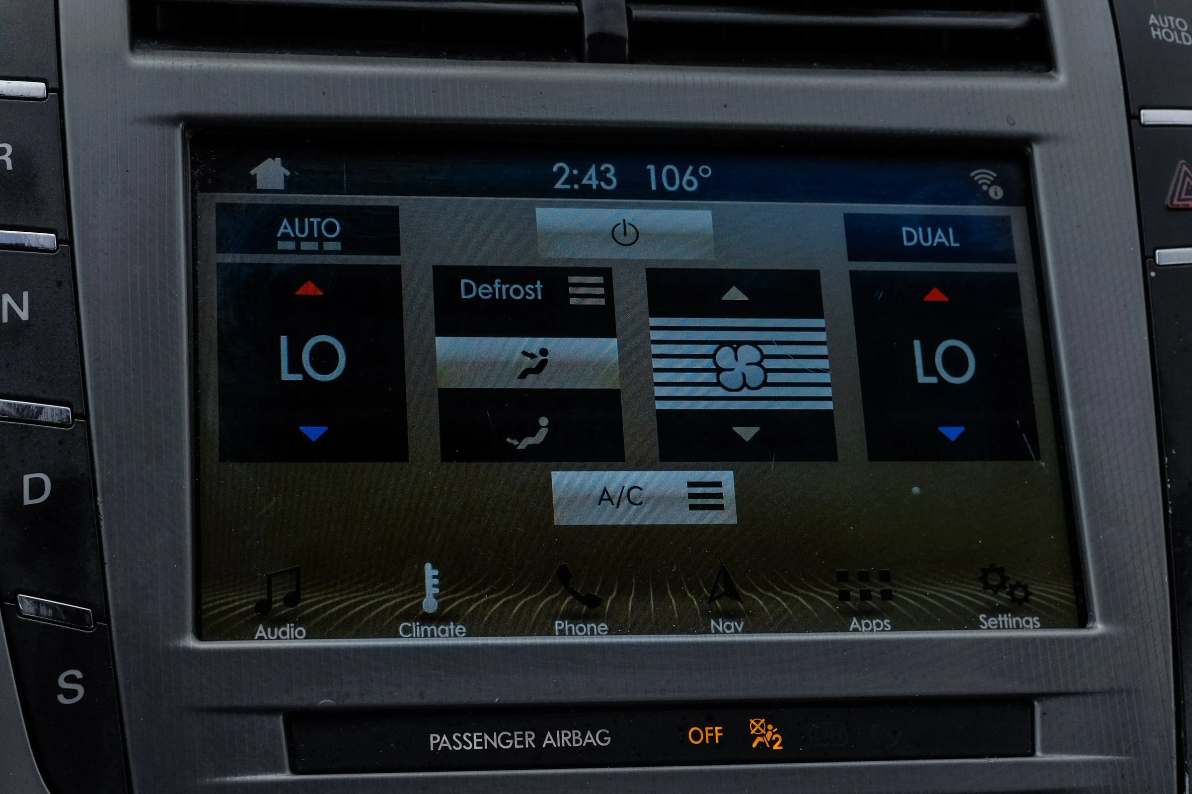 Used 2017 Lincoln MKZ Reserve FWD image 34