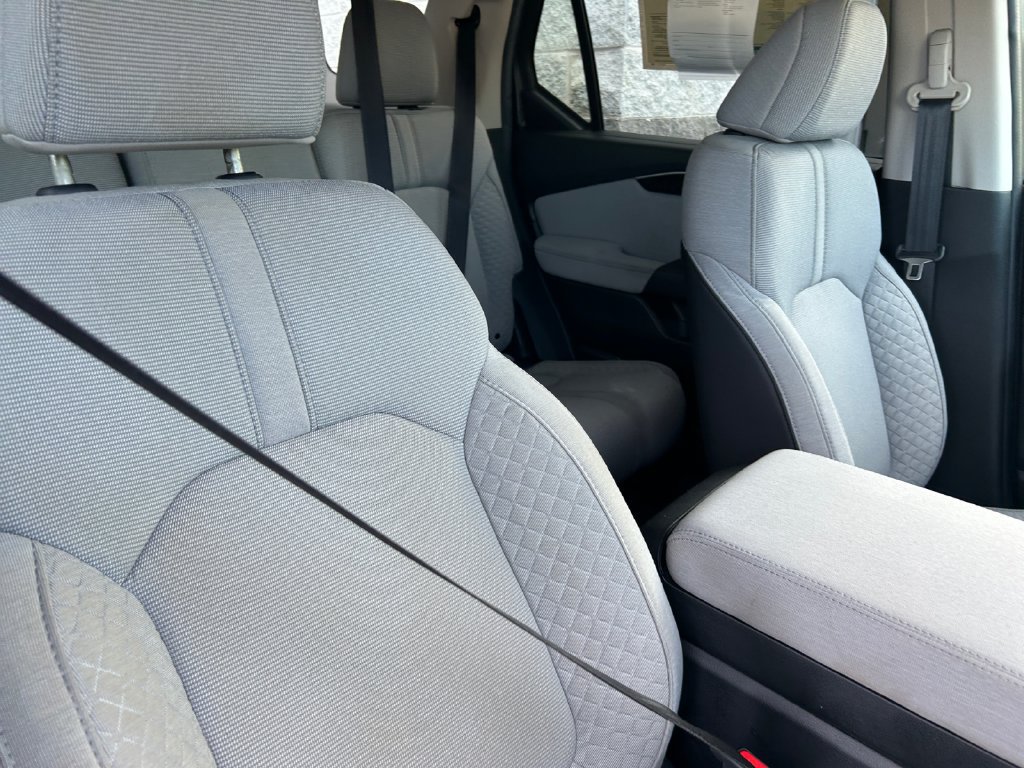 Used 2024 Honda Pilot LX image 16