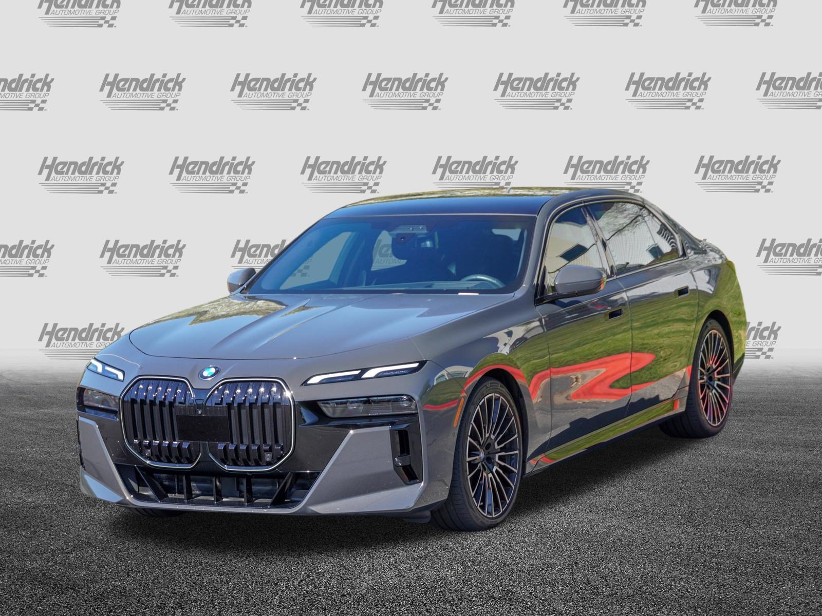 Certified 2024 BMW 740i RWD image 5