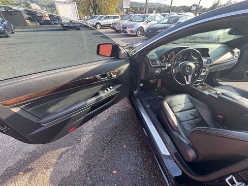 Used 2014 Mercedes-Benz E 350 4MATIC Coupe image 22