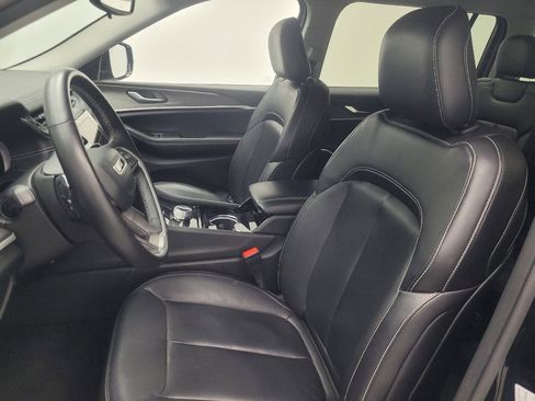 Used 2022 Jeep Grand Cherokee L Limited image 17