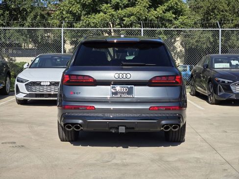New 2026 Audi SQ7 Prestige image 7