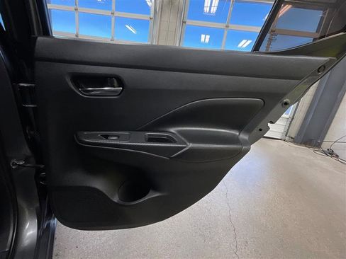 Used 2020 Nissan Versa SV FWD image 20