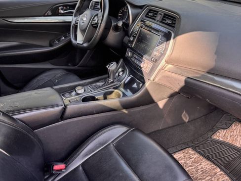 Used 2020 Nissan Maxima 3.5 SV w/ Floor Mat Group FWD image 13