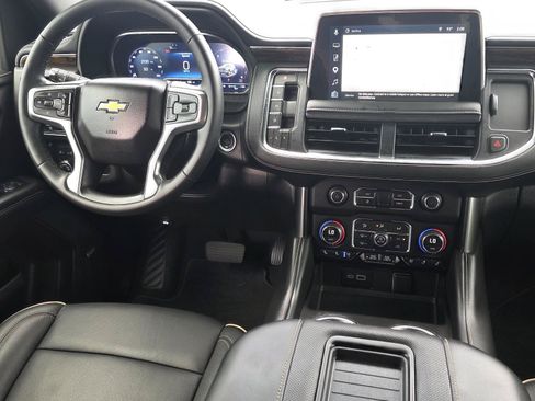 Used 2024 Chevrolet Tahoe Premier RWD image 12