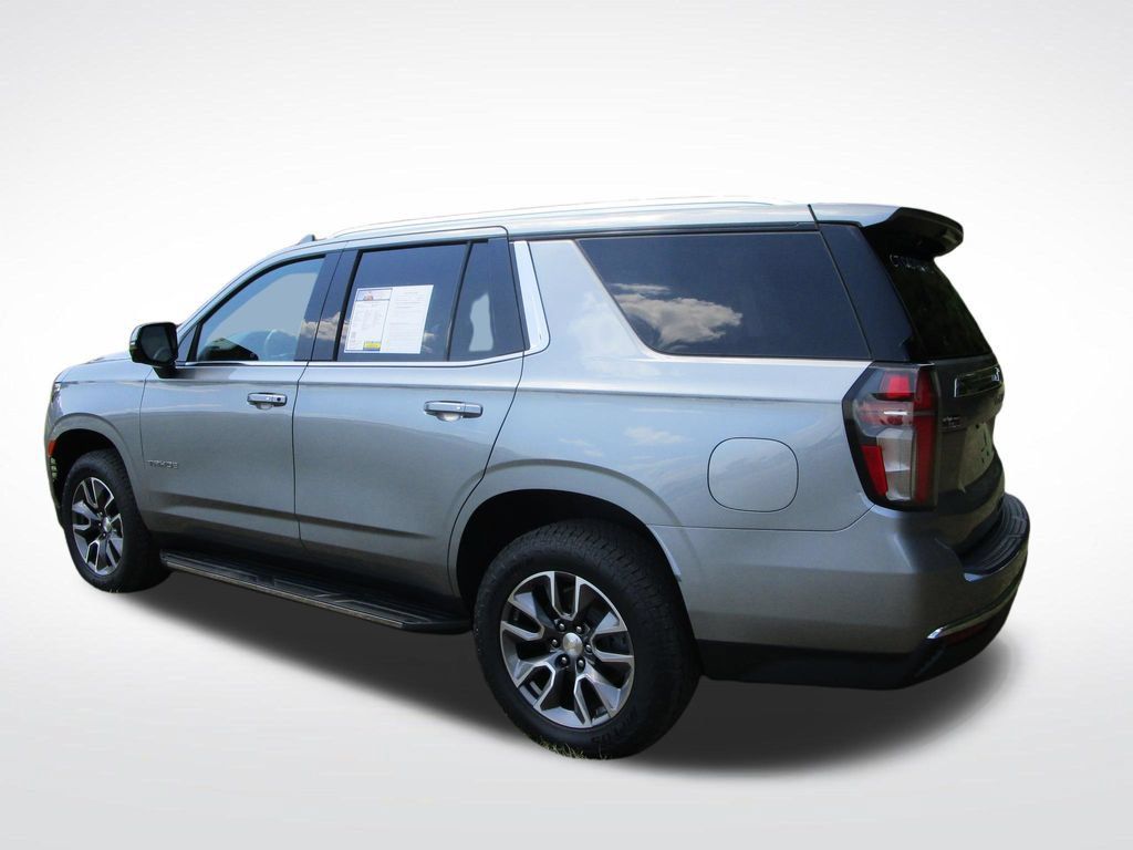 Used 2023 Chevrolet Tahoe LT w/ Luxury Package RWD image 4