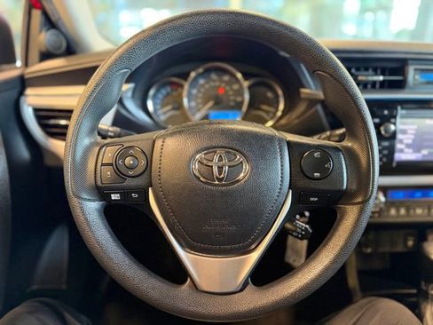 Used 2016 Toyota Corolla LE FWD image 23