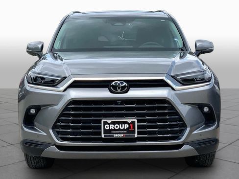 Used 2025 Toyota Grand Highlander AWD Hybrid image 4