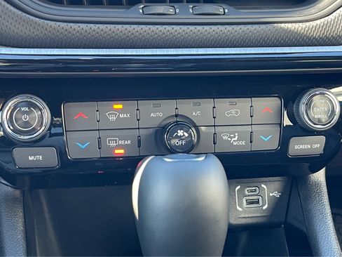 New 2026 Jeep Compass Trailhawk w/ Sun, Sound & Navigation Group image 16