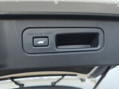 New 2025 Honda Pilot TrailSport image 14