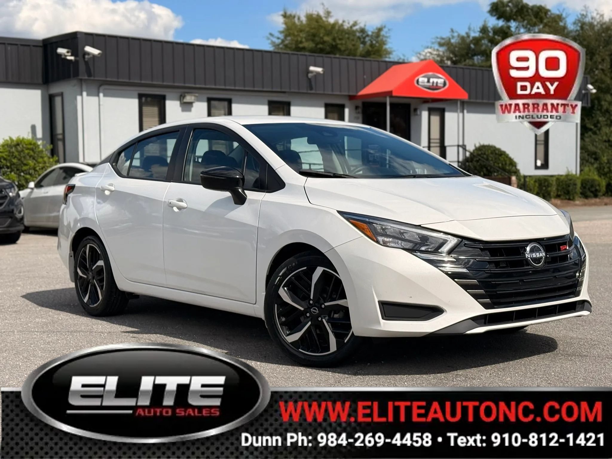 Used 2024 Nissan Versa SR w/ Trunk Package FWD image 1