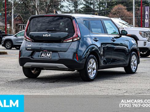 Used 2025 Kia Soul LX w/ LX Technology Package image 6