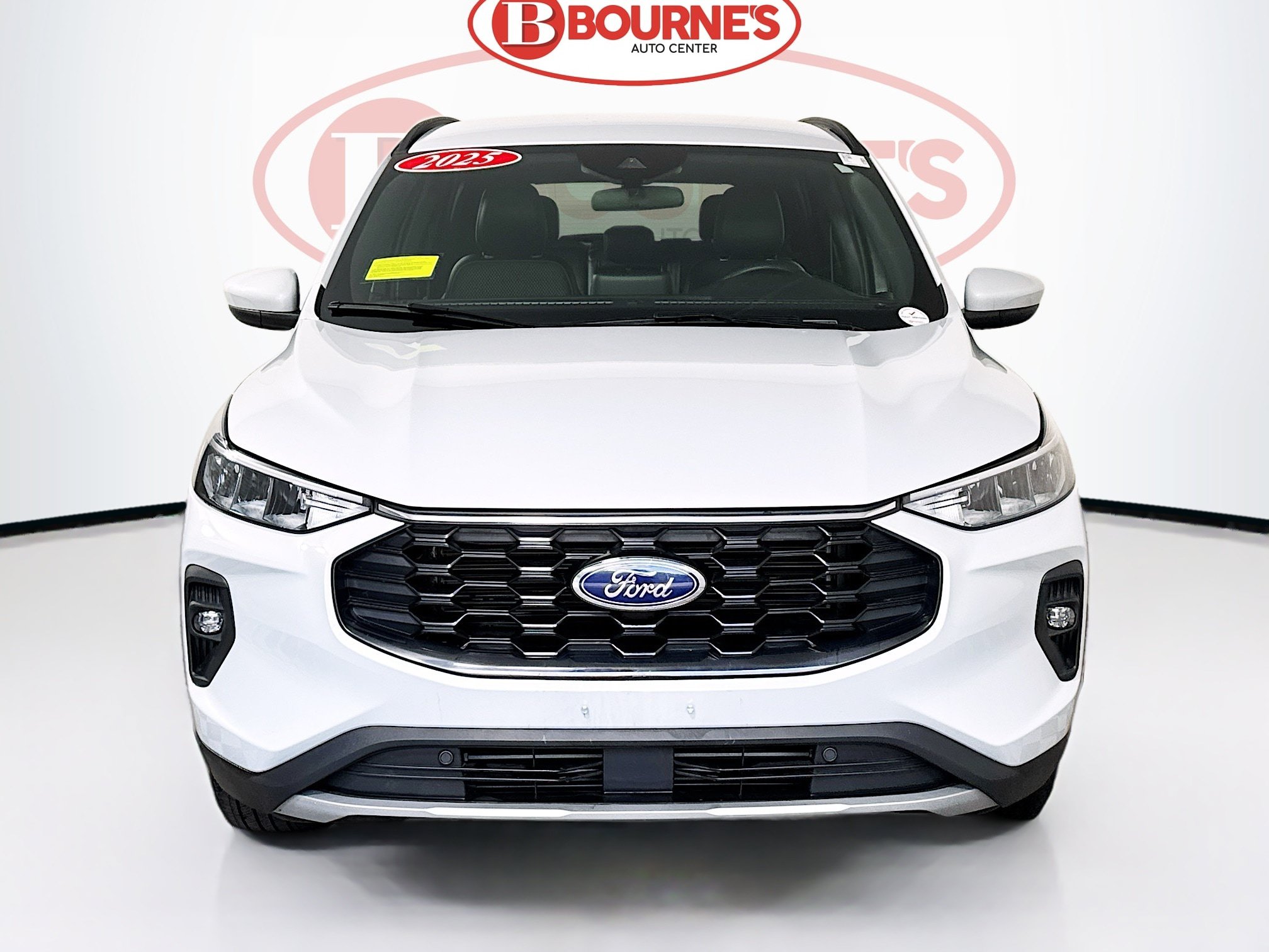 Used 2025 Ford Escape ST-Line Select AWD/4WD image 4