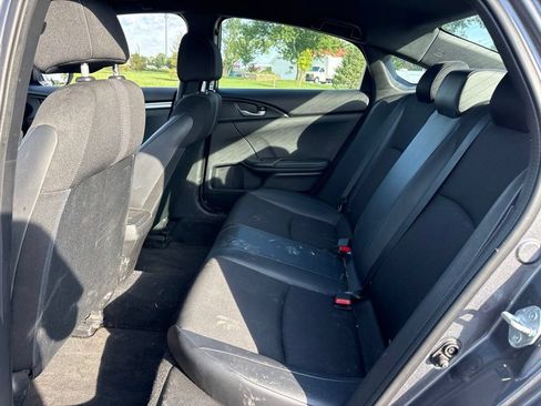 Used 2021 Honda Civic Sport image 12