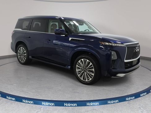 Certified 2025 INFINITI QX80 Sensory AWD/4WD image 3