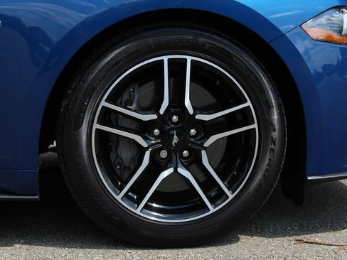 Used 2023 Ford Mustang GT Premium w/ Equipment Group 401A RWD image 28