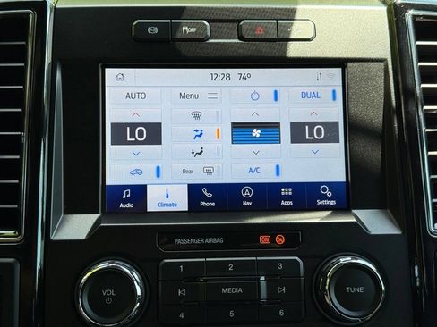 Used 2021 Ford F250 Lariat AWD/4WD image 13