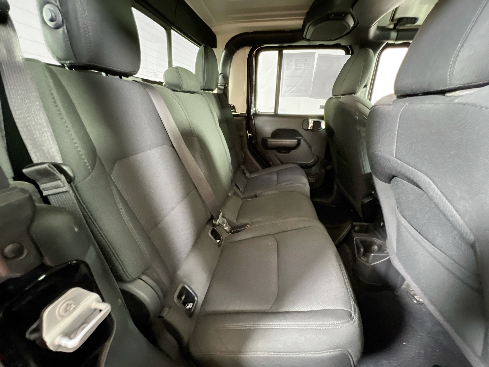 Used 2023 Jeep Gladiator Sport AWD/4WD image 26
