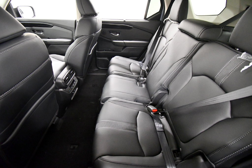 New 2026 Honda Pilot EX-L image 14