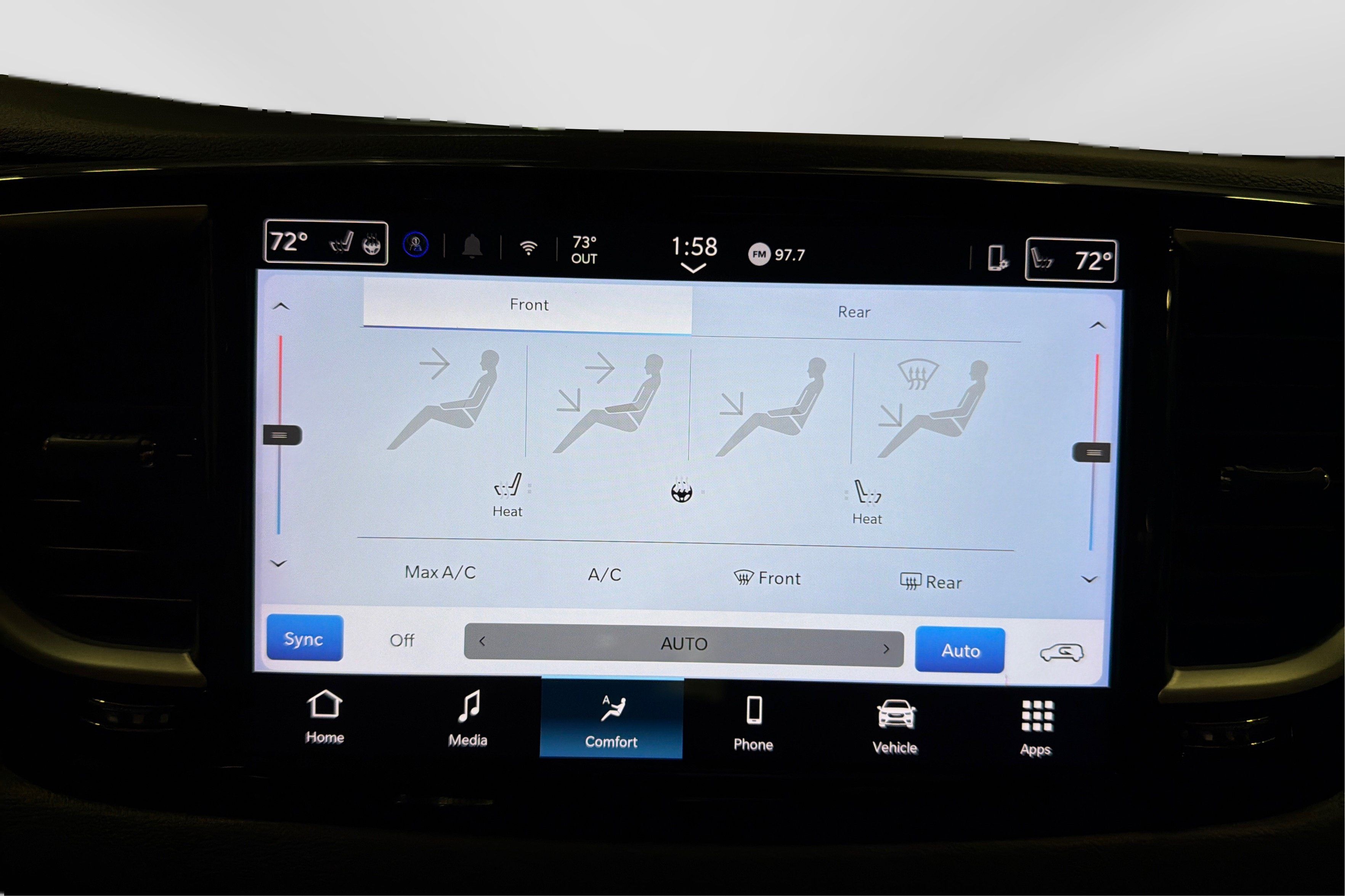 Used 2025 Chrysler Pacifica Select FWD image 29