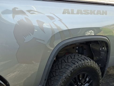 Certified 2024 Chevrolet Silverado 3500 W/T image 32