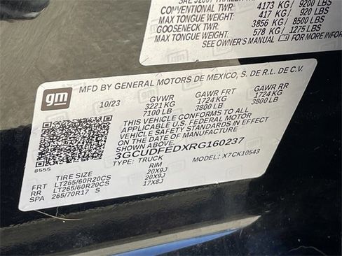 Used 2024 Chevrolet Silverado 1500 LT Trail Boss w/ LT Trail Boss Premium Package image 32