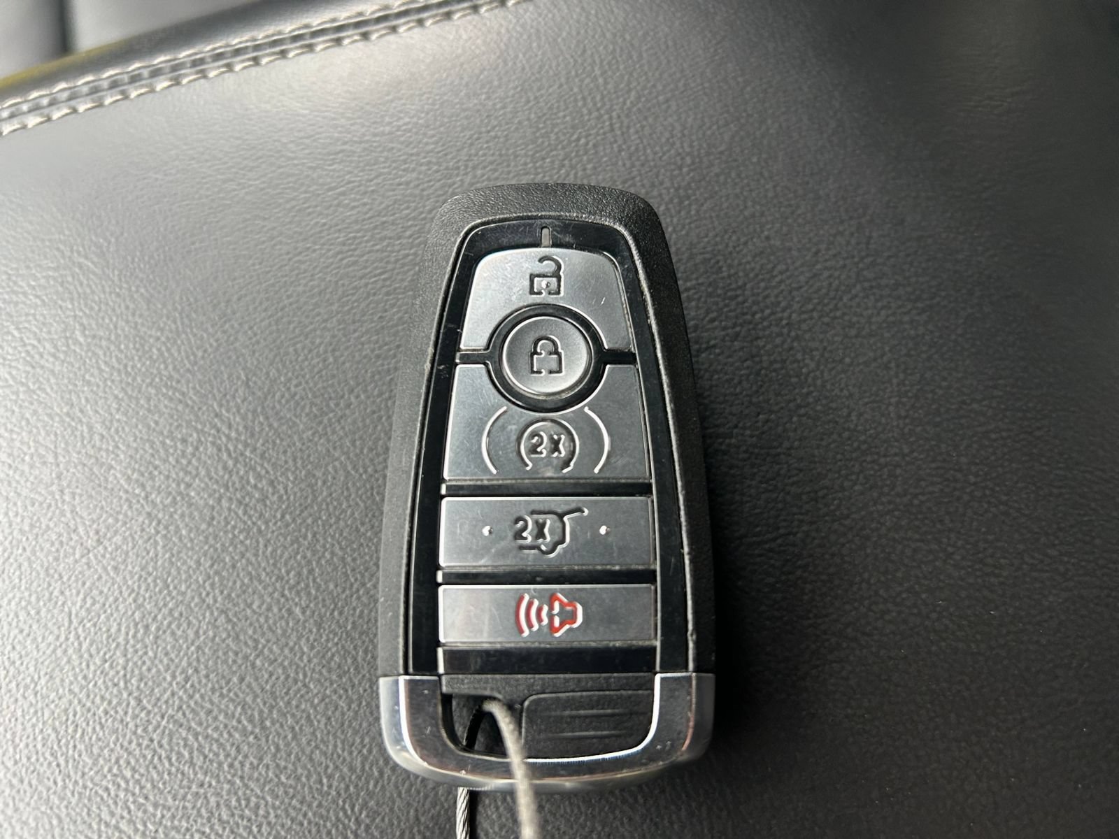 Used 2024 Ford Explorer Limited RWD image 21