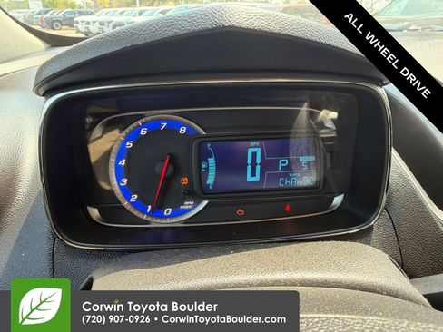 Used 2016 Chevrolet Trax LT w/ LT Sun and Sound Package AWD/4WD image 28