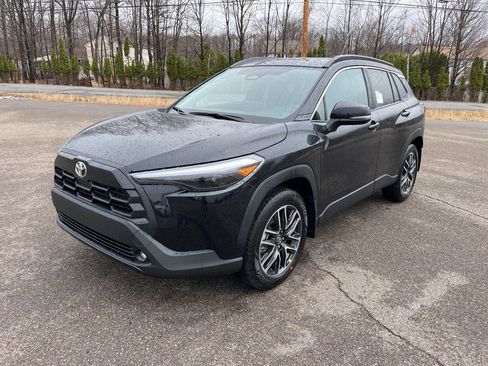 New 2026 Toyota Corolla Cross XLE w/ Convenience Package AWD/4WD image 2