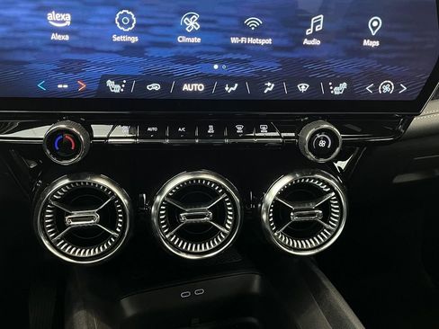 Certified 2025 Chevrolet Blazer EV LT image 23