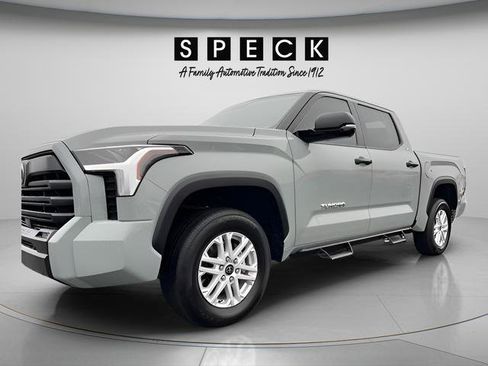 Used 2024 Toyota Tundra SR5 w/ SR5 Convenience Package AWD/4WD image 1
